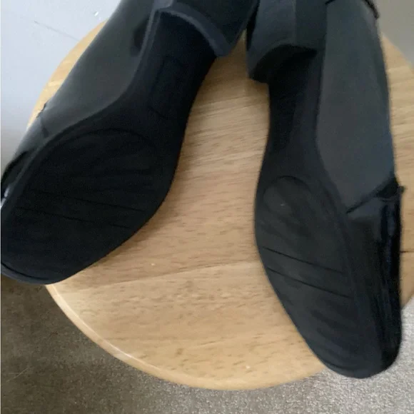 Anne Klein Black Patent leather Slip-On Loafers - Picture 6 of 6